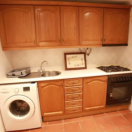 Superb Modern Spot In Apartman